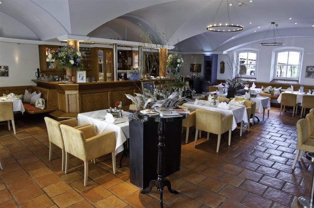 Hotel Hofgut Georgenthal à Hohenstein Restaurant photo