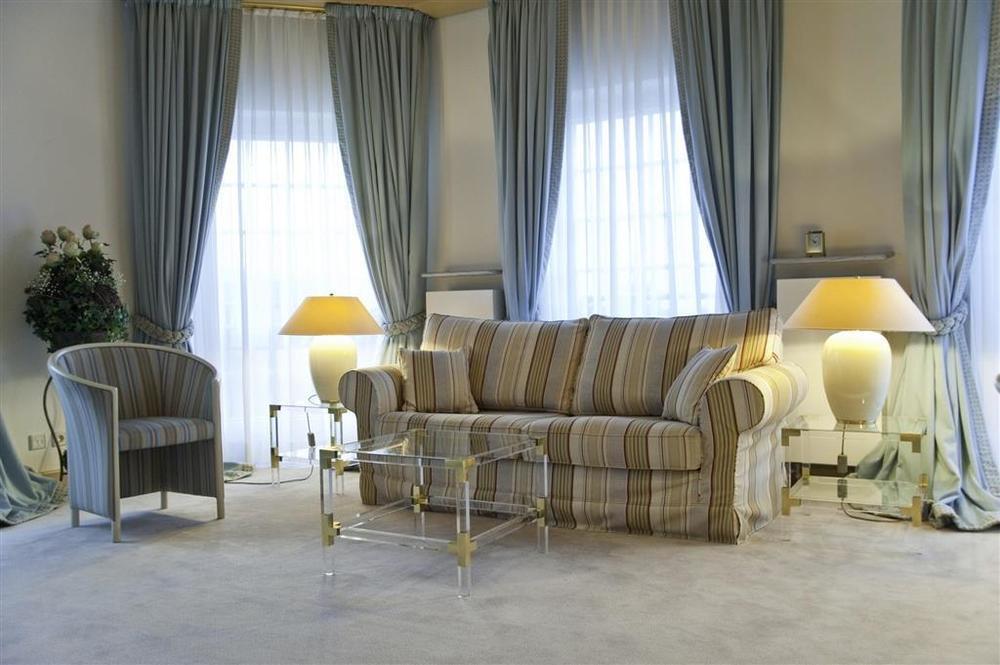 Hotel Hofgut Georgenthal à Hohenstein Chambre photo